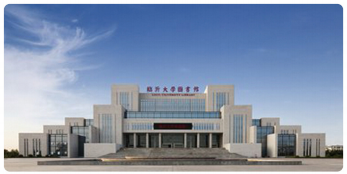 臨沂某大學(xué)圖書館樁基礎(chǔ)加固，樁端存在溶洞，承載力嚴(yán)重不足，采取樁內(nèi)鋼管樁加固處理。(2008年)